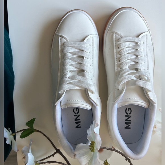 MANGO: Laces basic sneakers - Picture 3 of 6